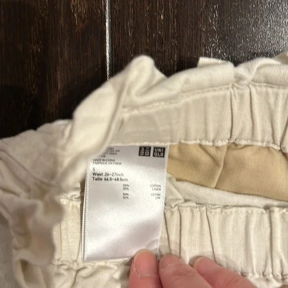 Uniqlo shorts - Picture 3 of 3